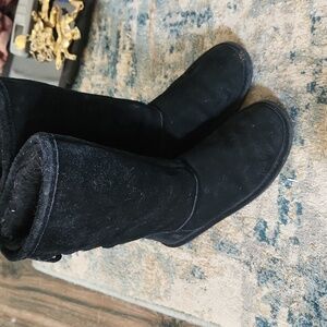 KIDS Bearpaw fleece lined boots